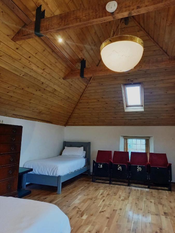Mount Pleasant Country House Affittacamere Lucan Esterno foto